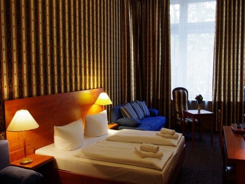 City Hotel Am Kurfuerstendamm Berlin Exterior foto